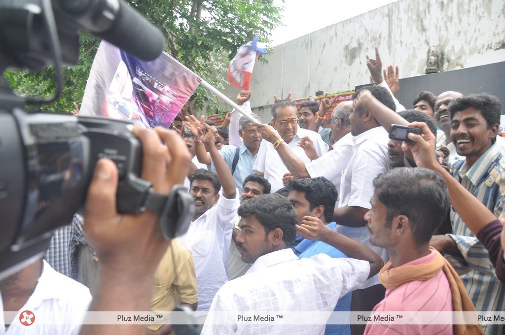 Flag Off ceremony of Rajini Rasigan Express - Pictures | Picture 133114